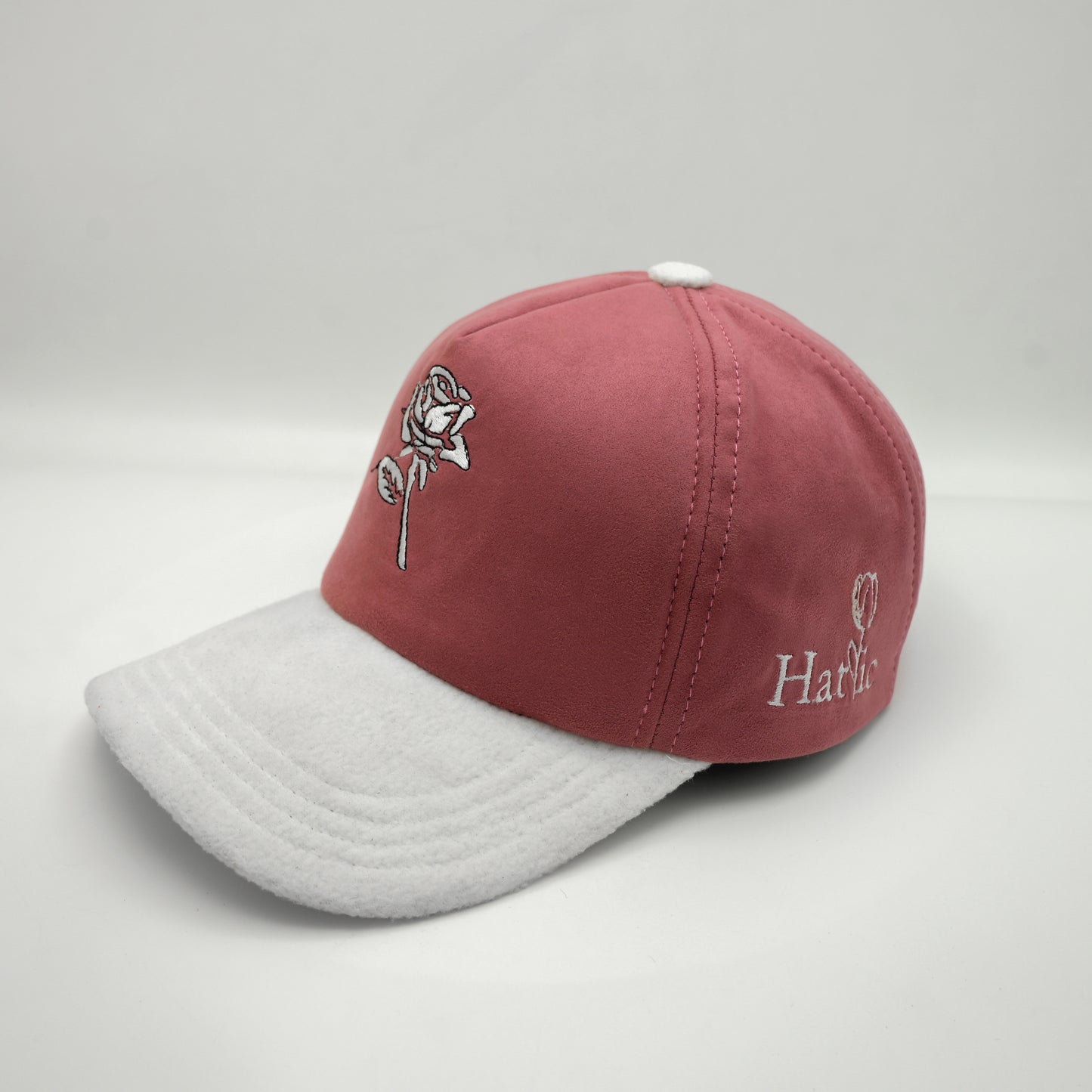 Aura rose cap